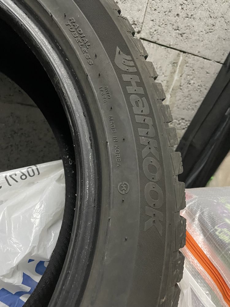 225 55 R19 Hankook Winter i*cept X