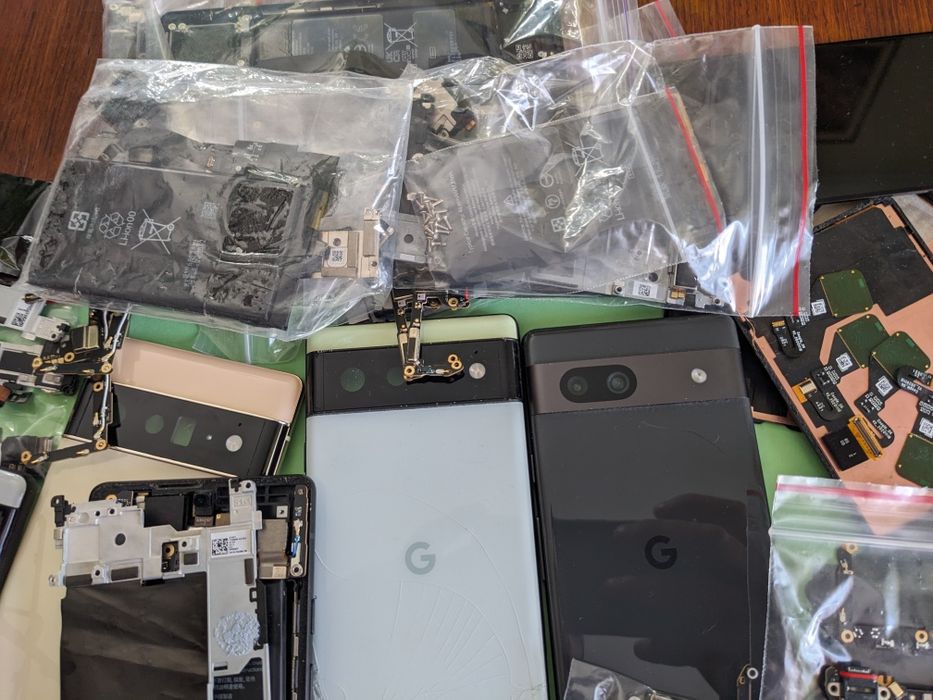 Google Pixel 6/6Pro/6a/7/7Pro/7a/8 /8 Pro/ Запчастини/Розбір телефонів