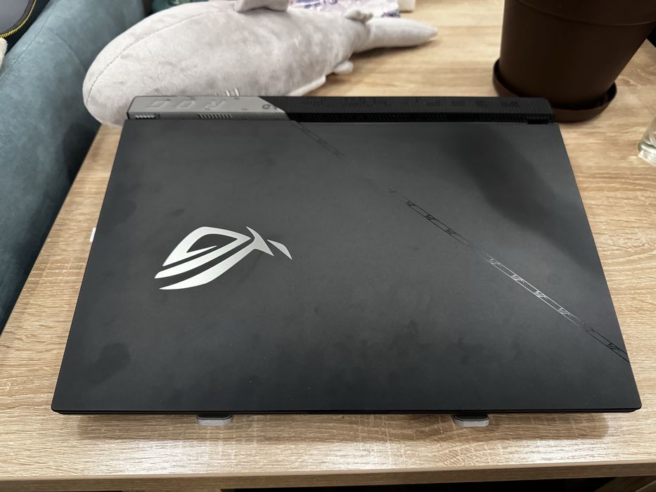 Продам ігровий ноутбук Asus Rog Strix Scar 15 (2022) G533ZX-LN060W
