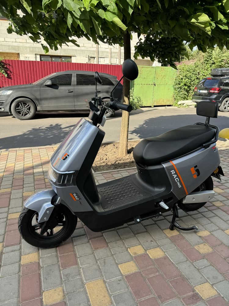 Новый электроскутер racing 5 не aima 1000w