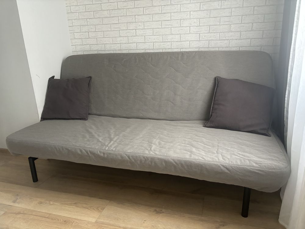 Sofa 3 osobowa rozkładana NYHAMN