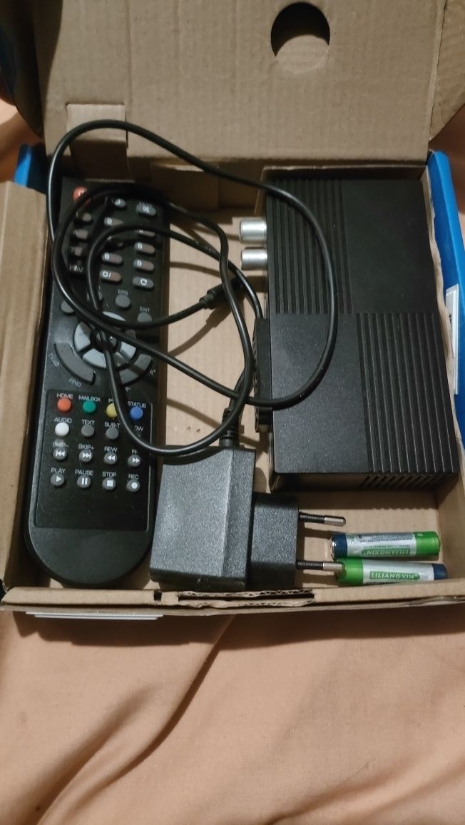 Sprzedam nowy dekoder DVB-T