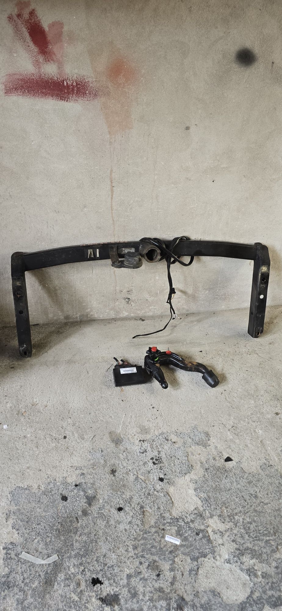 Hak holowniczy odpinany Audi A6 C6 moduł westfalia