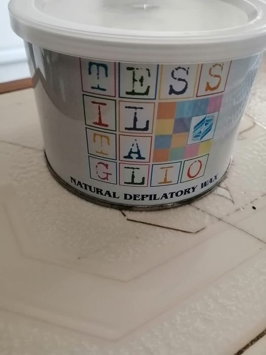 Vendo latas de cera fria