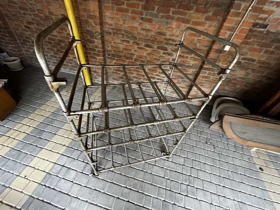 Стелаж алюмінєвий, 1100грн/шт