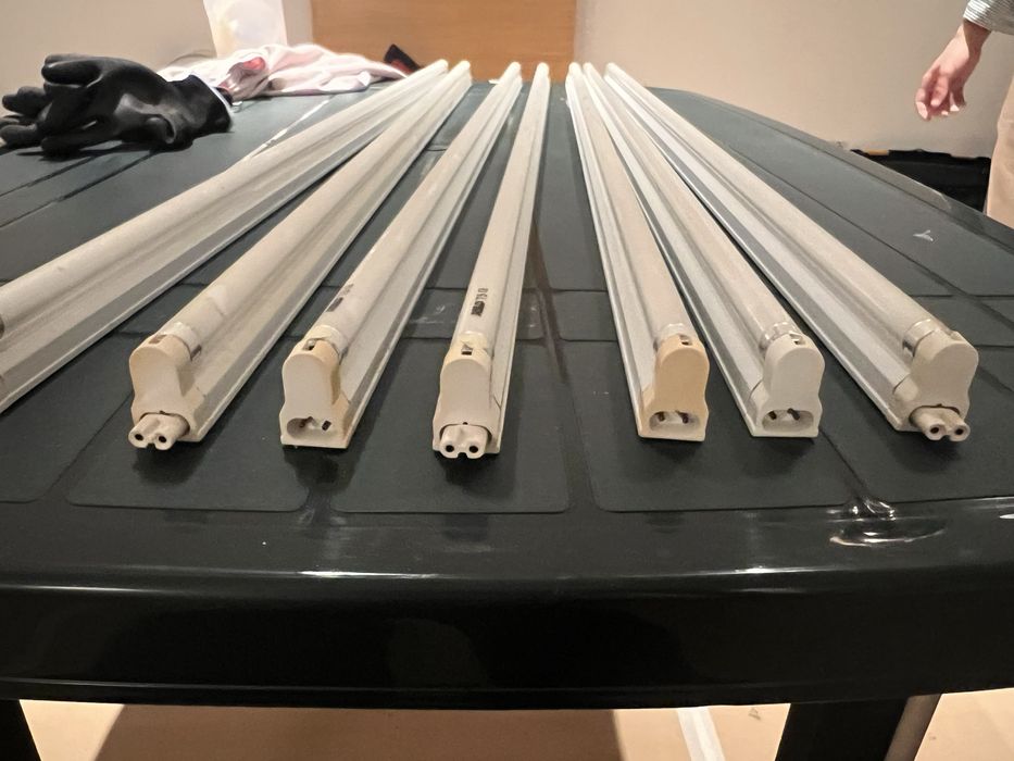 7 lampadas + estrutura ASLO 28w