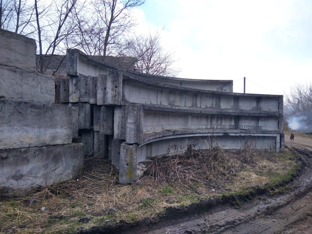 Арки, Ангар, Склад арочний залізобетонний з фундаментом.