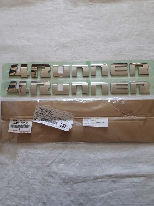 Эмблема значок TOYOTA Proace 2/Camry /Avensis T250 / Auris Оригинал