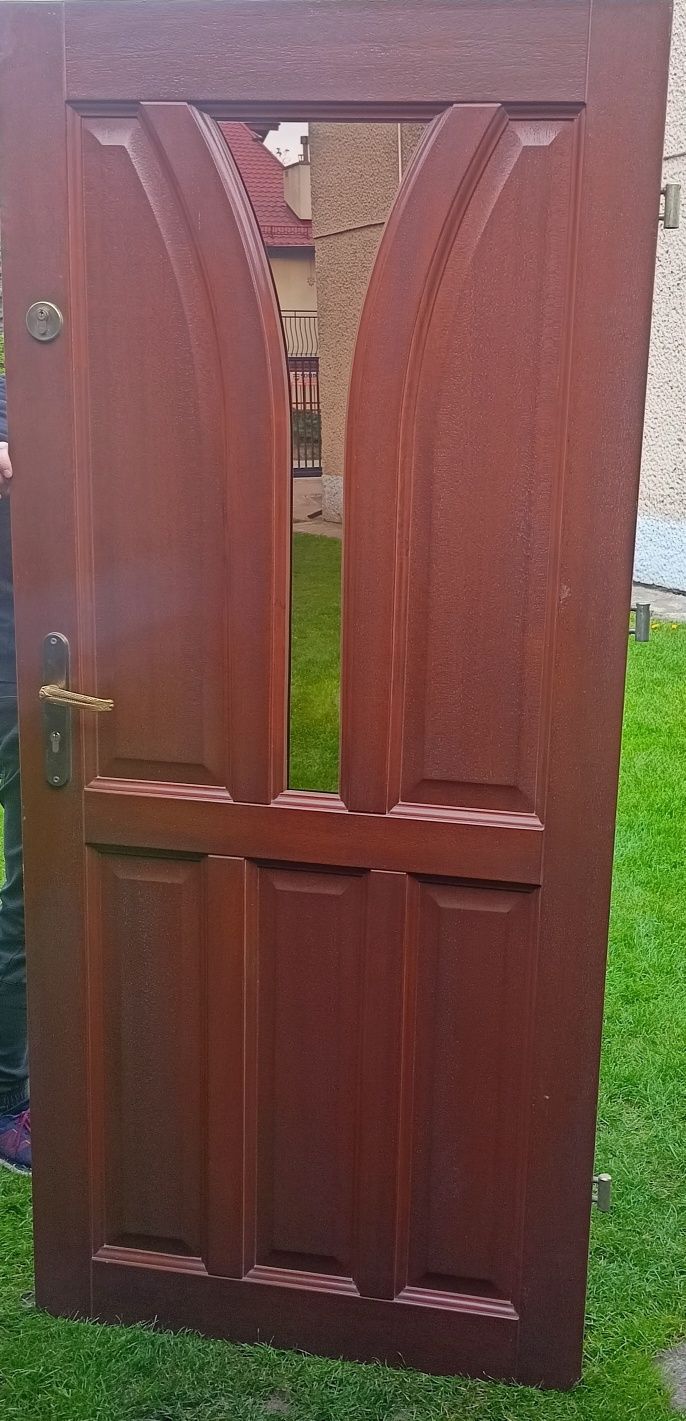 Drzwi zewnętrzne drewniane używane 90 200