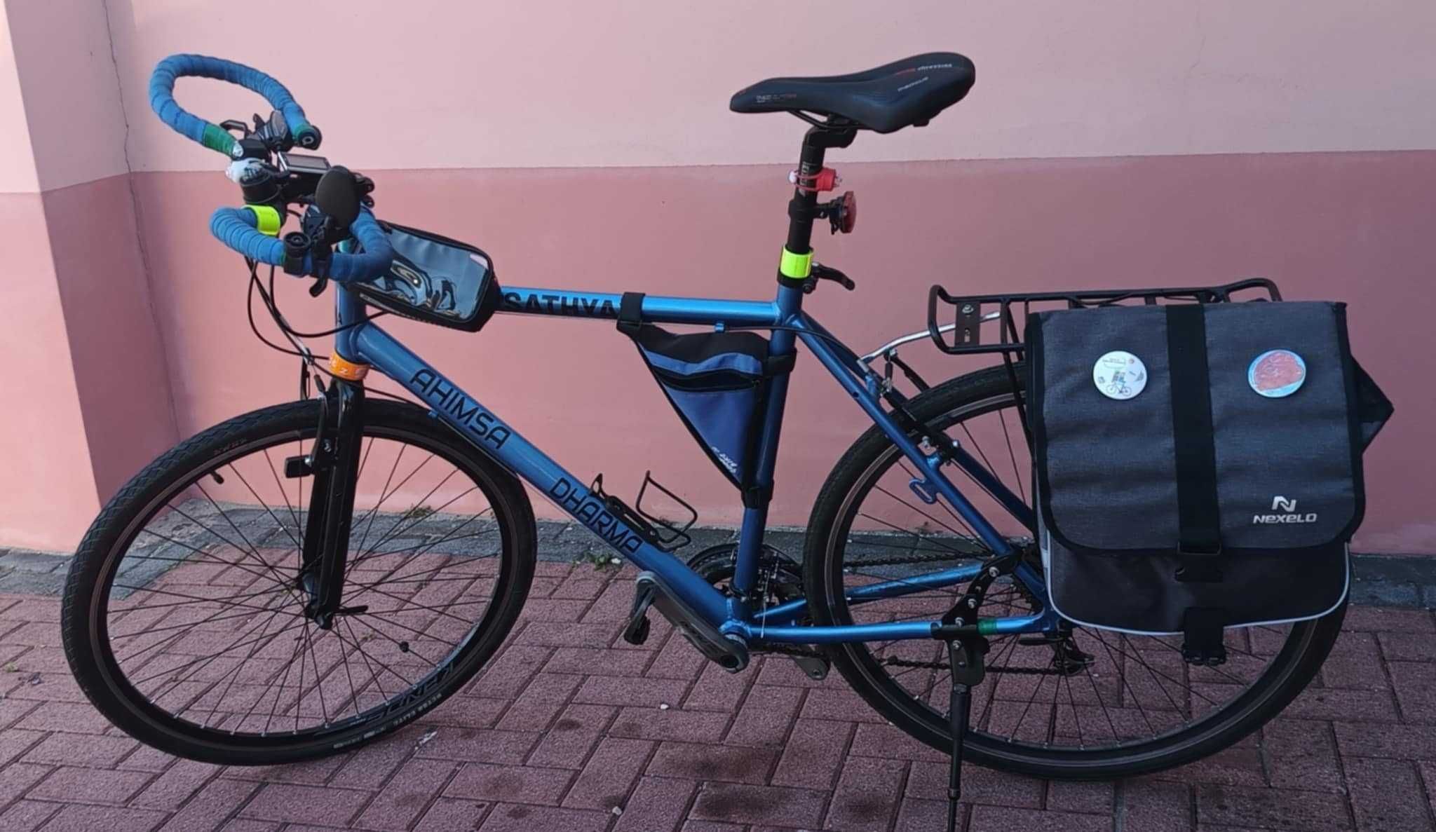 Merida 28 cali, biegi 3x9, rama 23 cale, Shimano Alivio.