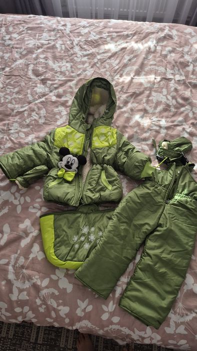 Зимовий куртка  і штани
