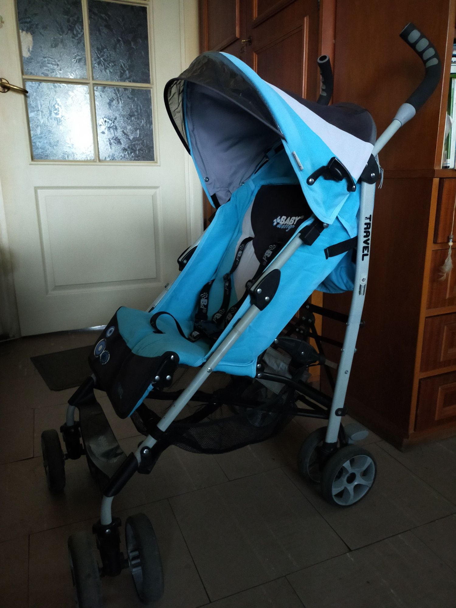 Wózek  dziecięcy spacerowy Baby Design Travel typu parasolka