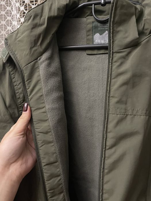 Куртка чоловіча