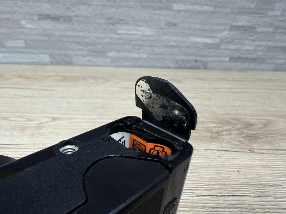 Плівковий фотоапарат Canon AF35M