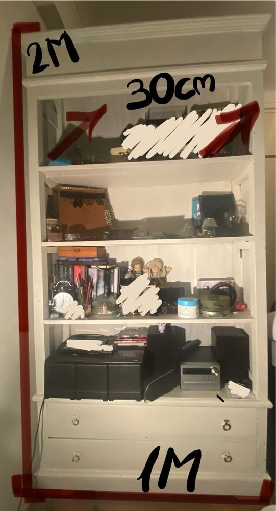 Estante com gavetas