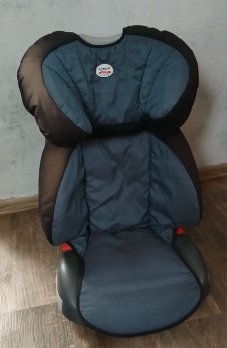 Дитяче автокрісло RÖMER
