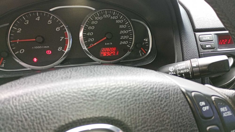 MAZDA 6, 2005 Рік. Седан, 2.0 (газ-бенз), 6-ступка механіка