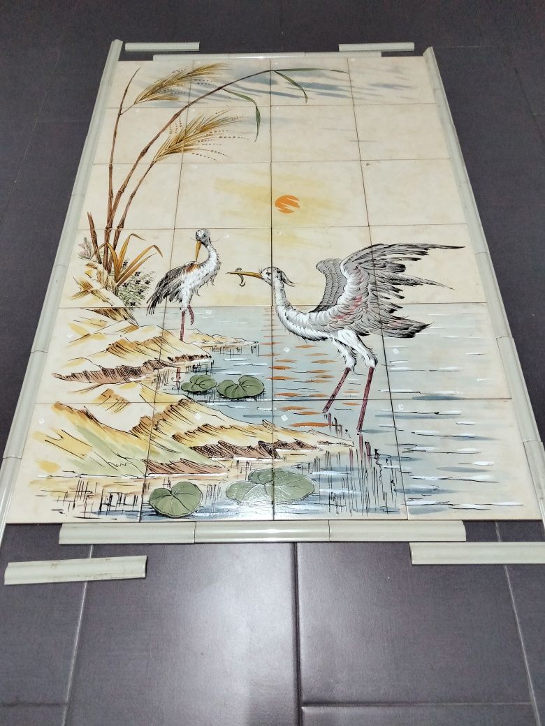 Painel de 24 azulejos pintados á mão+moldura