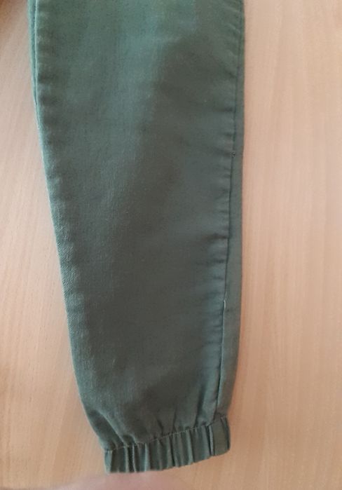 Spodnie jogery khaki BLUE MOTION r. M bawełna