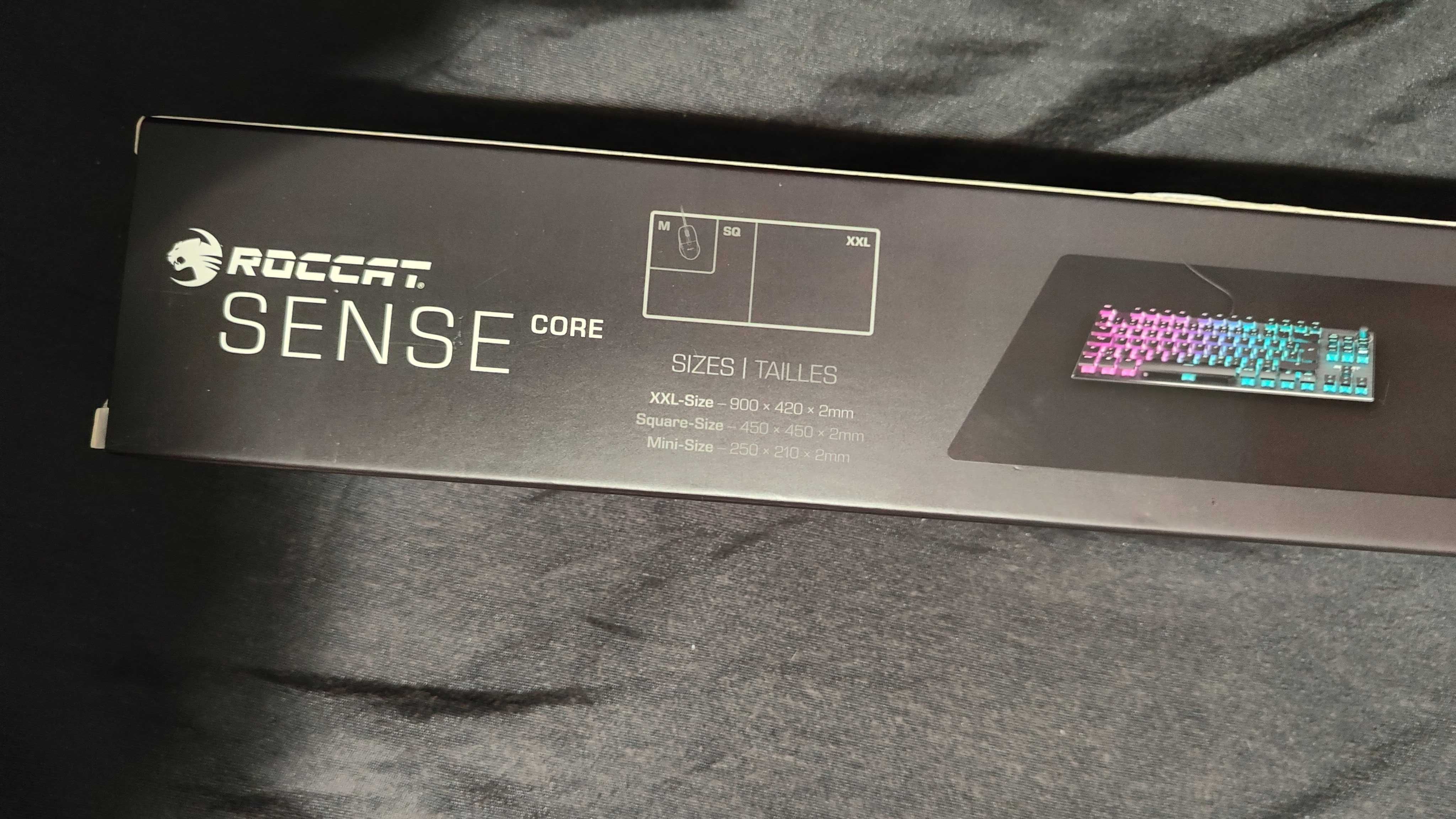 Ogromna podkłada gamingowa pod mysz Roccat Sense Core XXL