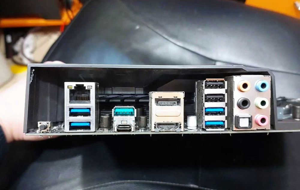 Ryzen 5800X3D/16DDR4/Asus Tuf B450.