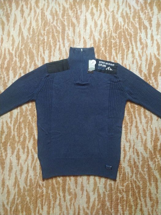 Новый мужской свитер