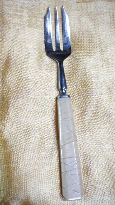 Stare w etui widelce do ciasta  sztućce