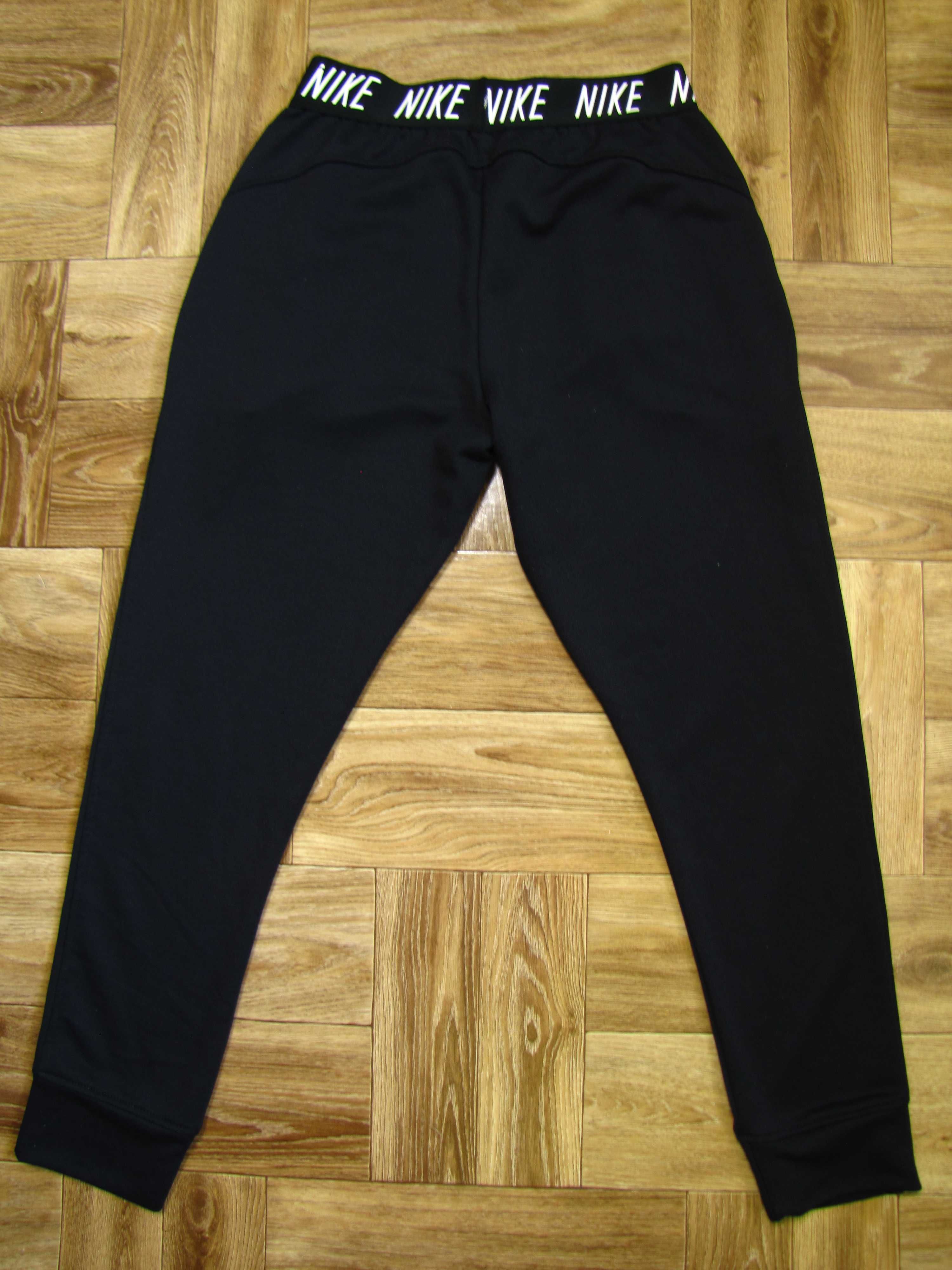Spodnie treningowe dla dziewcząt Nike Dry Pant Studio