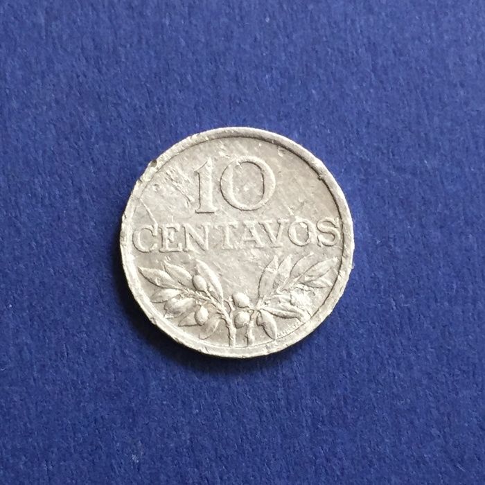 moeda 10 centavos 1974 - EIXO VERTICAL - alumínio
