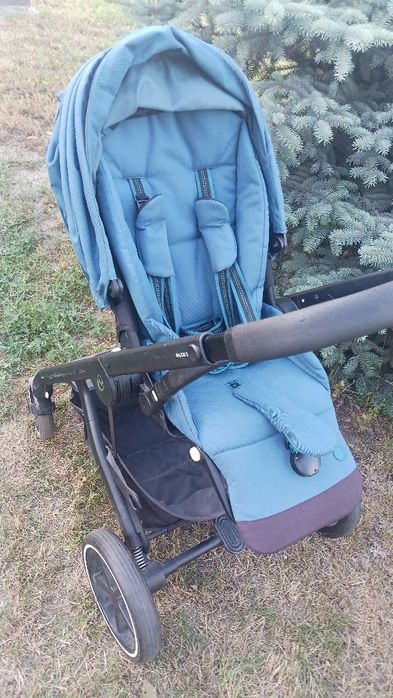 Sprzedam spacerówkę Cybex Balios S kolor błękitny 
Sprzedam wózek spac