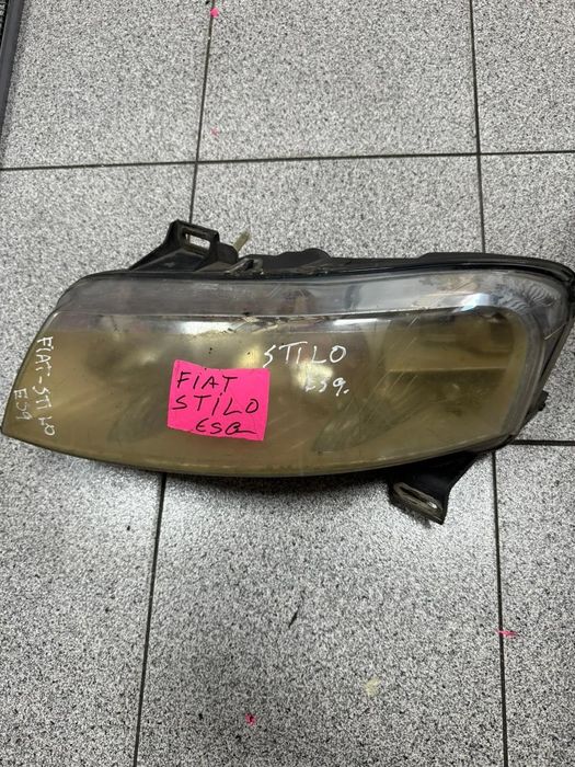 Farol esquerdo fiat stilo