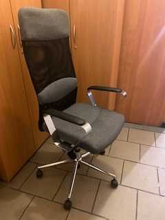 sprzedam fotel biurowy