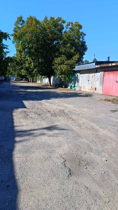 Продаю гараж за Кульбакинским переездом, кооператив Авиатор