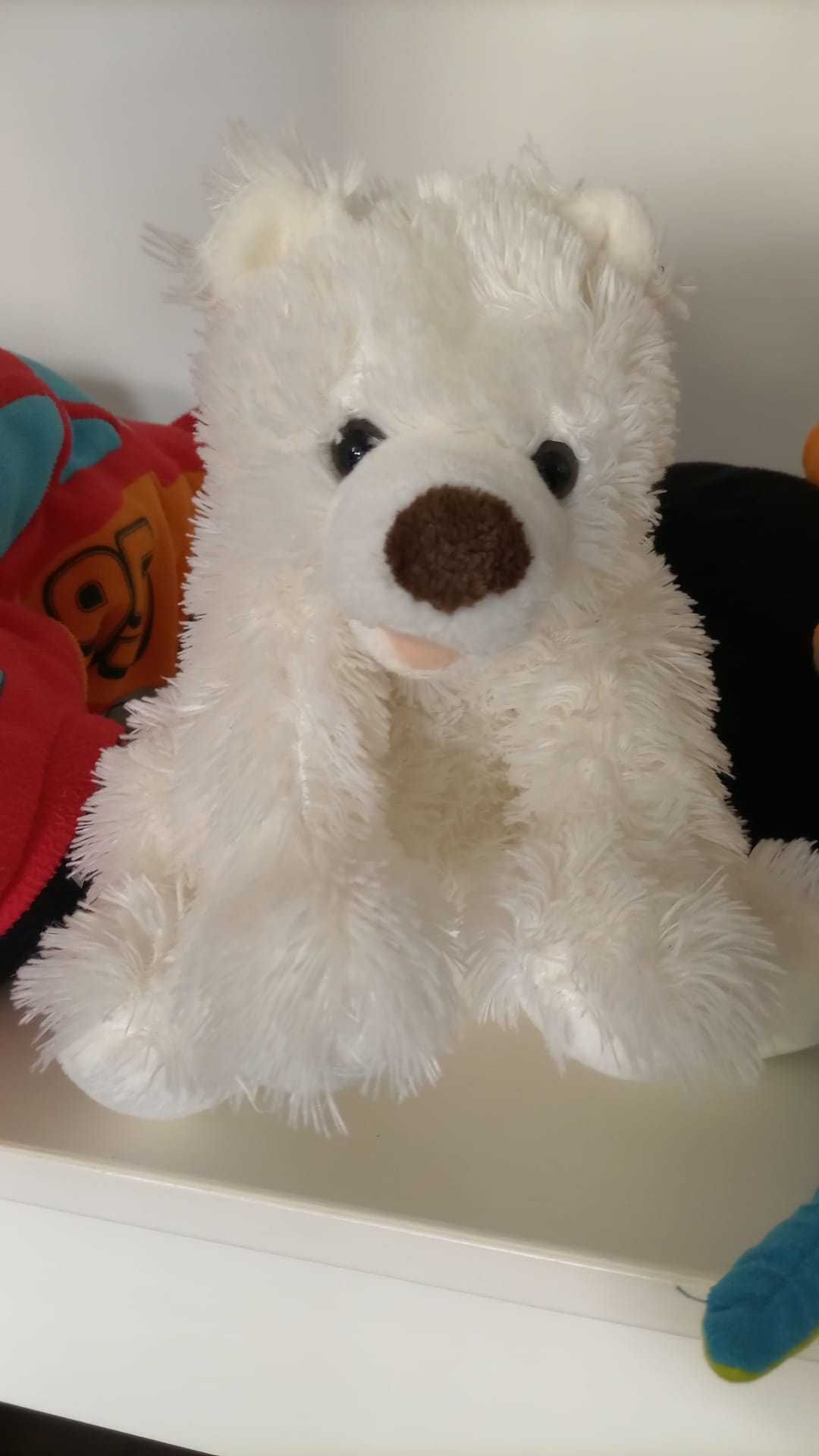 Conjunto de peluches vários - Bom estado