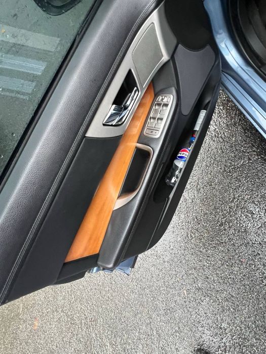 Продам терміново jaguar XF 3,0 148к пробігу