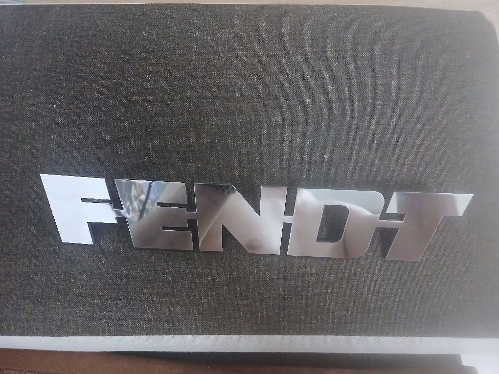 Logo znaczek emblemat Fendt