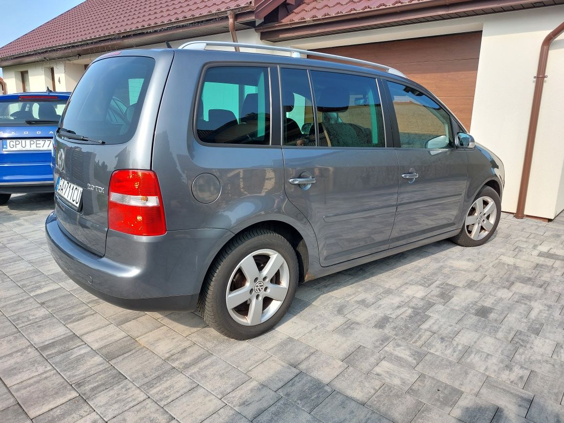 VW Touran 2.0 DSG