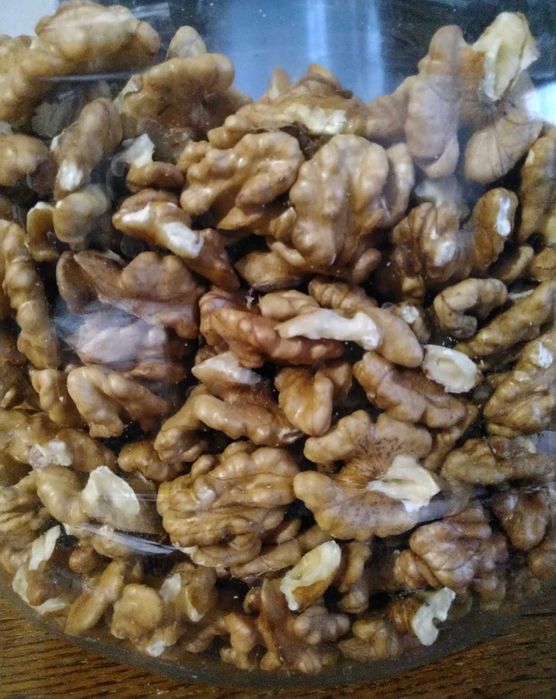 Горіхи чищені волоські