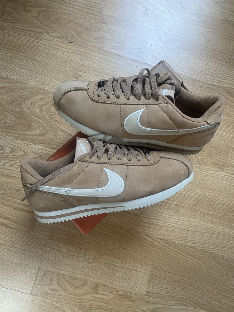 nike cortez III nb british khaki 2000 us8.5 nowe
