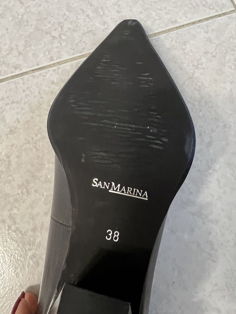 Sapatos de pele cinzenta. Tamnho 38 novos