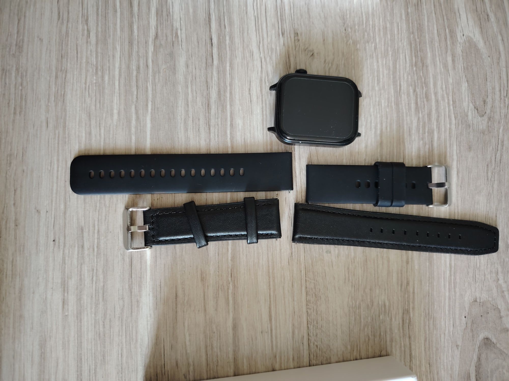 Męski smartwatch