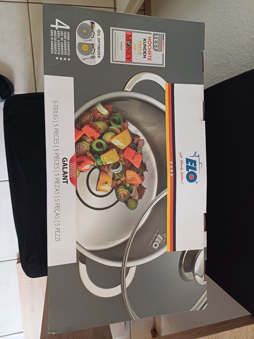 Garki komplet z pokrywkami 9 el.