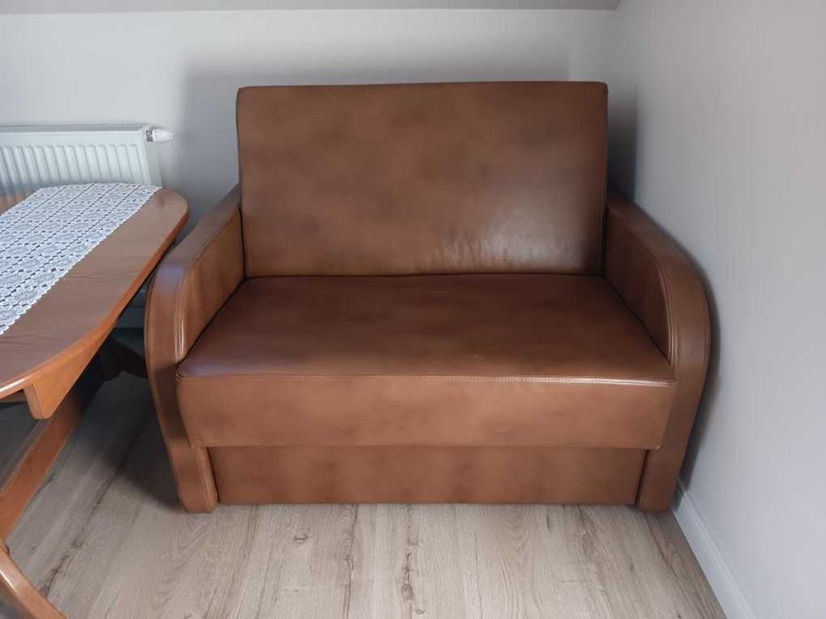 Dwuosobowa sofa rozkładana