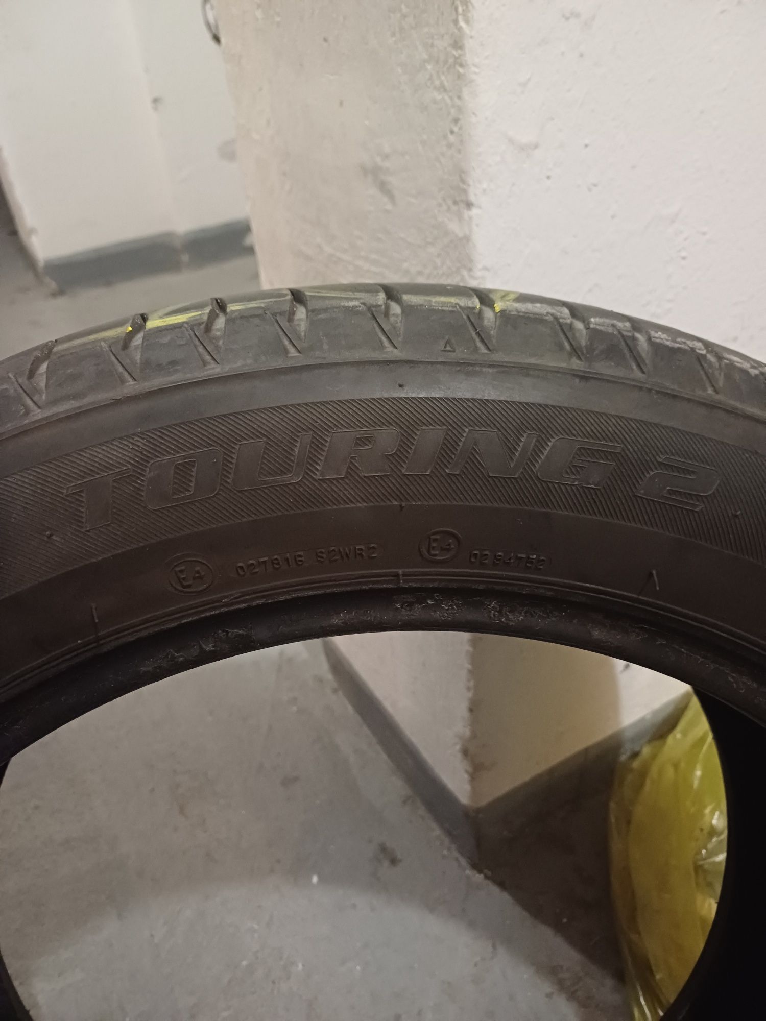 Opony Letnie 215/55R17