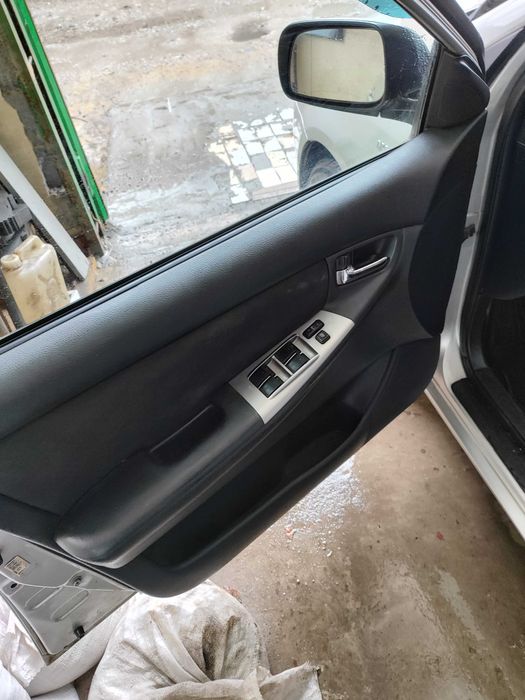 Продам toyota corolla 2005 года дизель робот