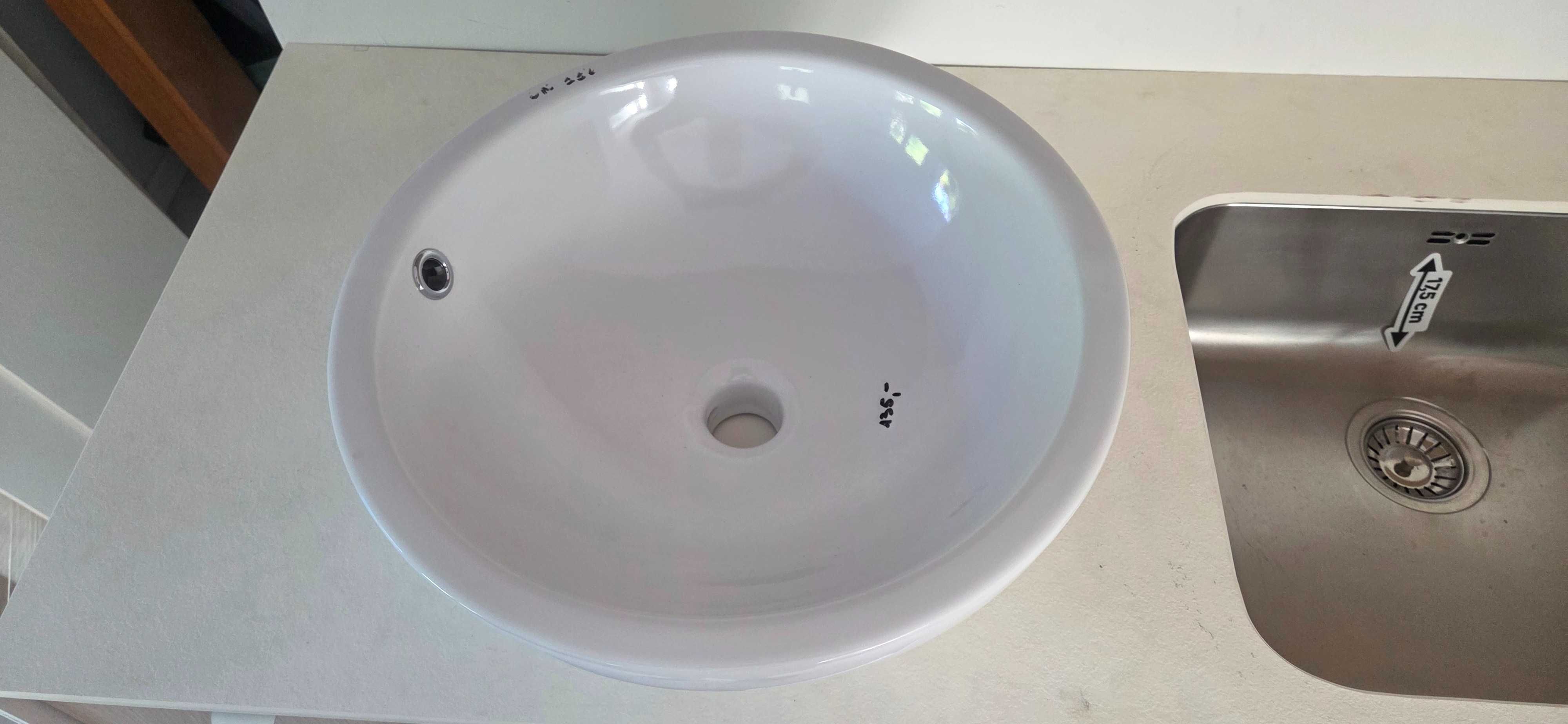 umywalka nablatowa śr 45cm i czarna bateria wysoka