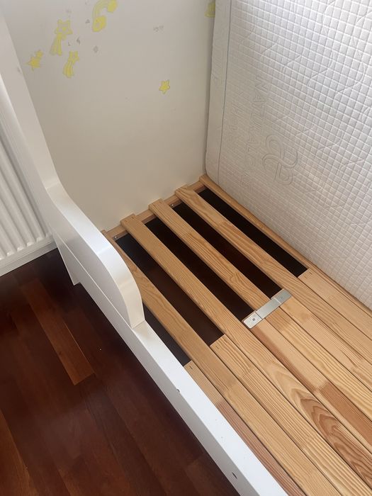 Łóżko - rozsuwany rozmiar , IKEA model Bosunge