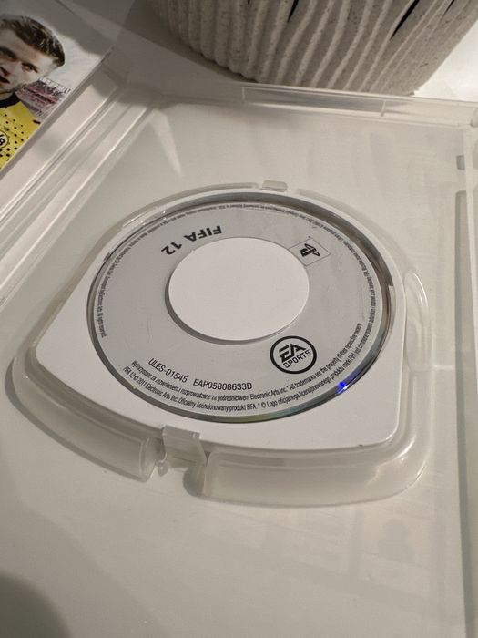 Gra PSP FIFA Street 2 + FIFA 12 + GRATIS!