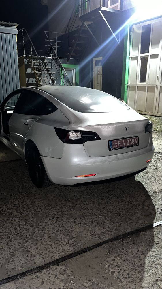 Розборка запчастини Tesla m3 тесла 3 рест 21+ заїхала 28.10