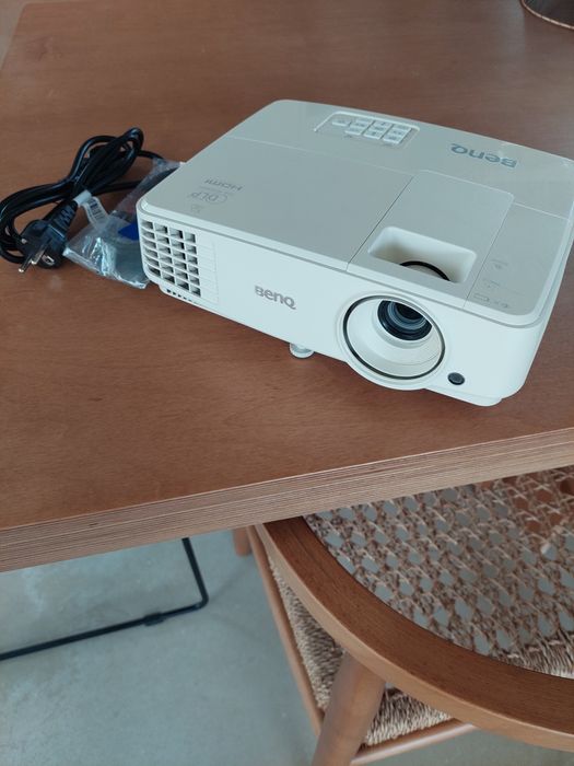 Projetor Benq MW526